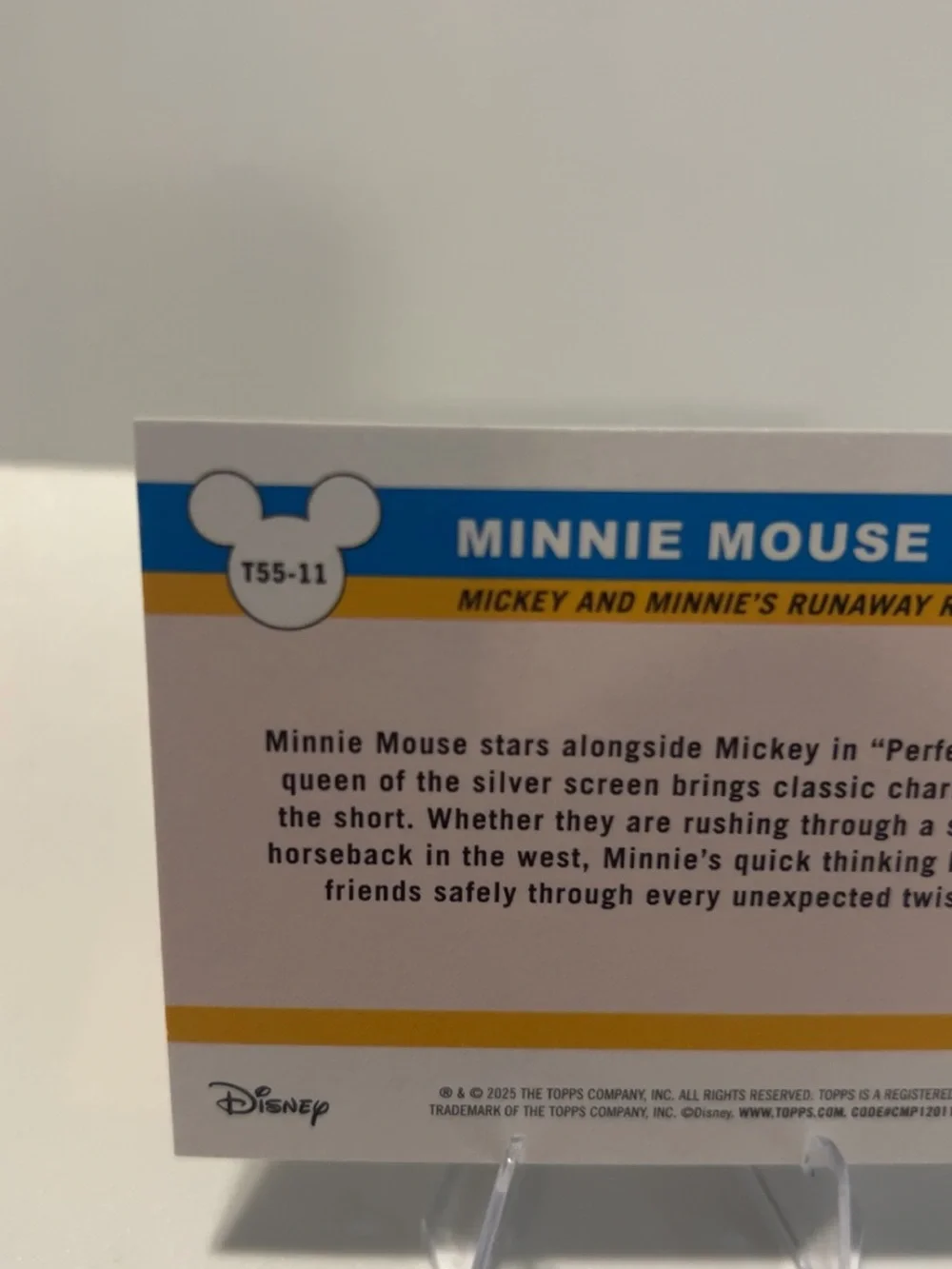 Disney Minnie Mouse Blue and Yellow Trading Card Back